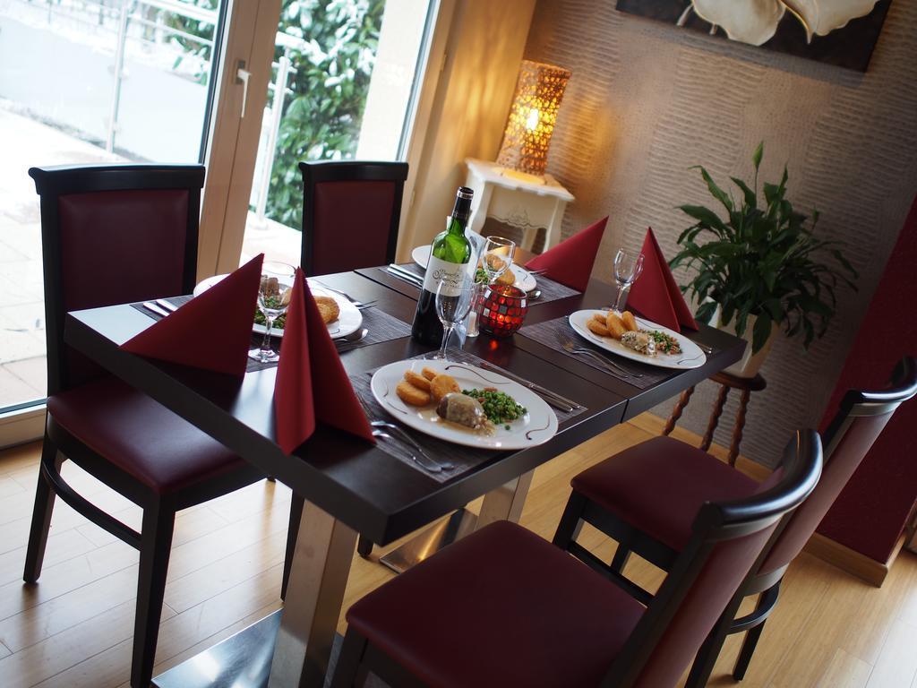 The Originals City, Hotel Et Restaurant Aster, Saint-Avold Nord Creutzwald Zewnętrze zdjęcie